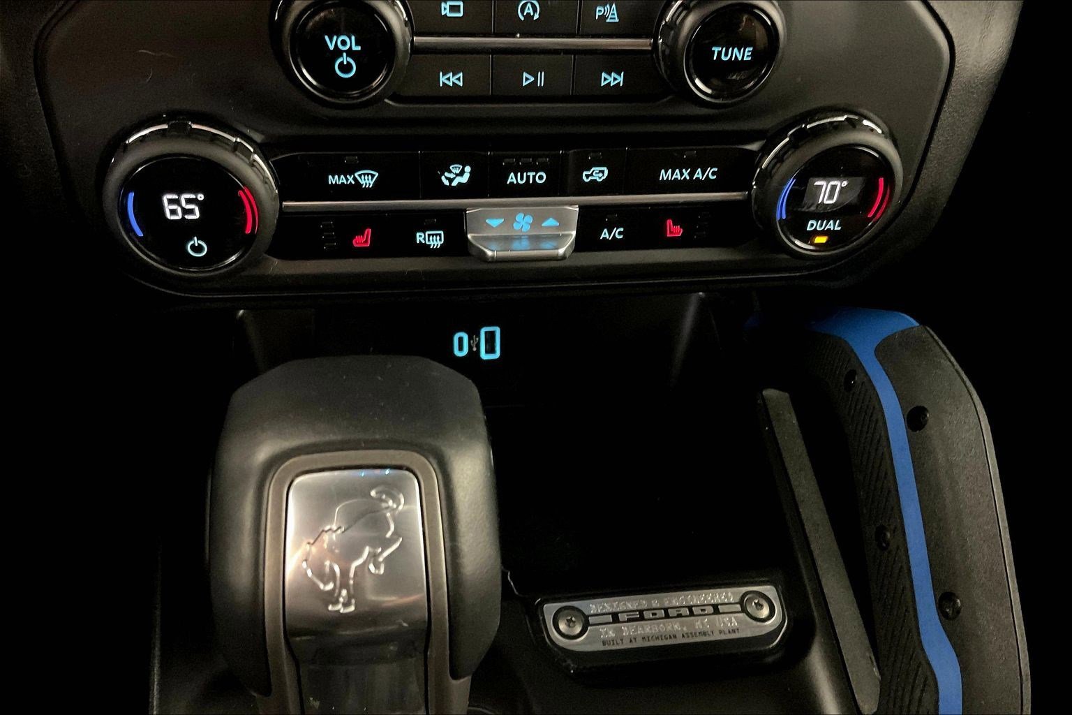 Used 2023 Ford Bronco Outer Banks image 16