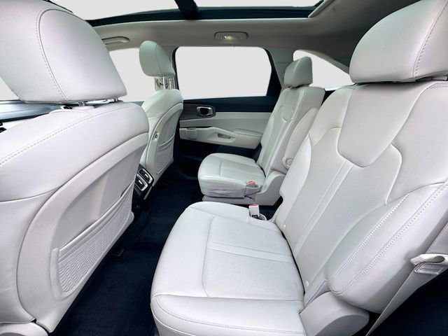 Certified 2023 Kia Sorento X-Line EX image 28