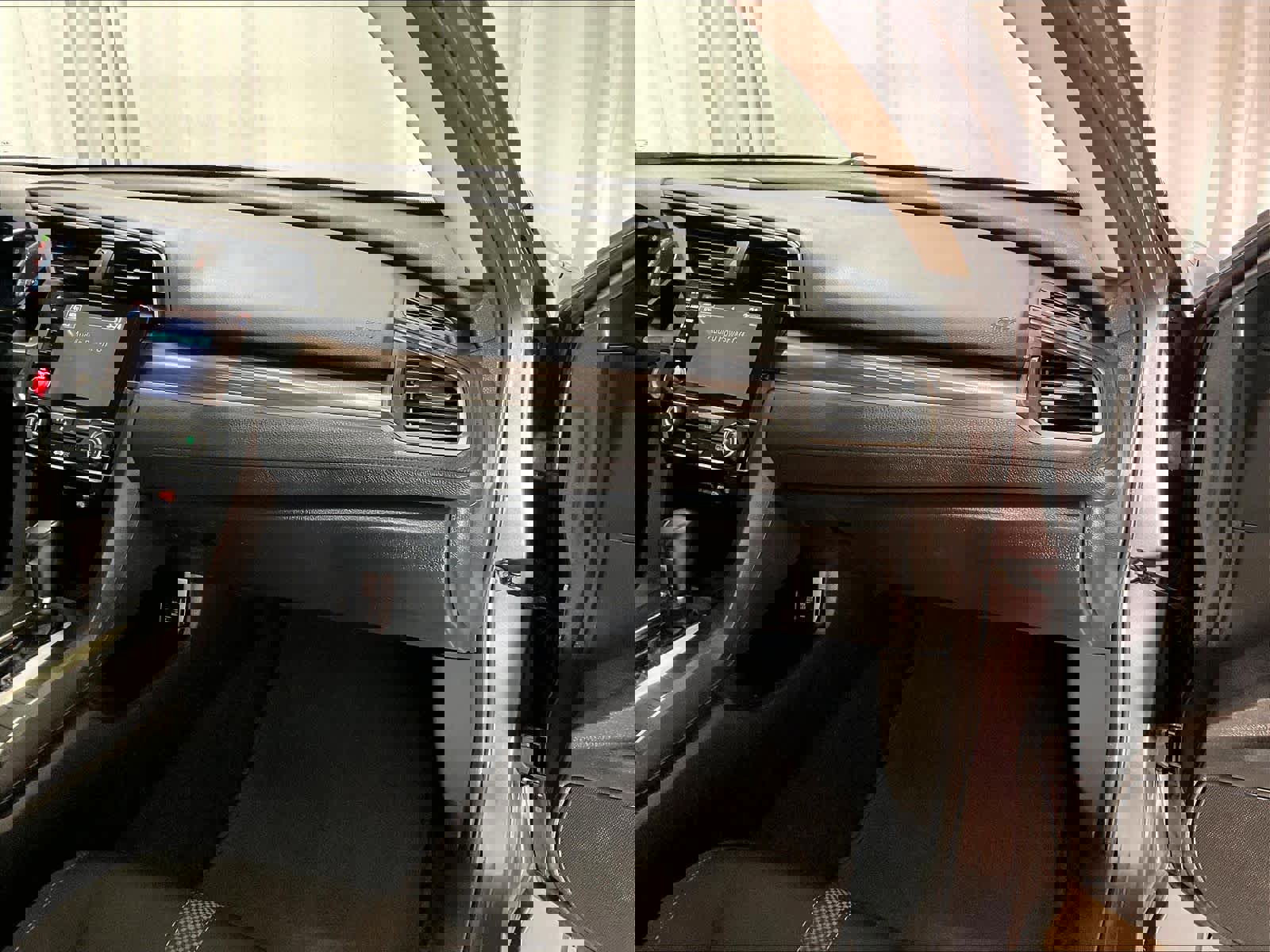 Used 2019 Honda Civic EX image 13