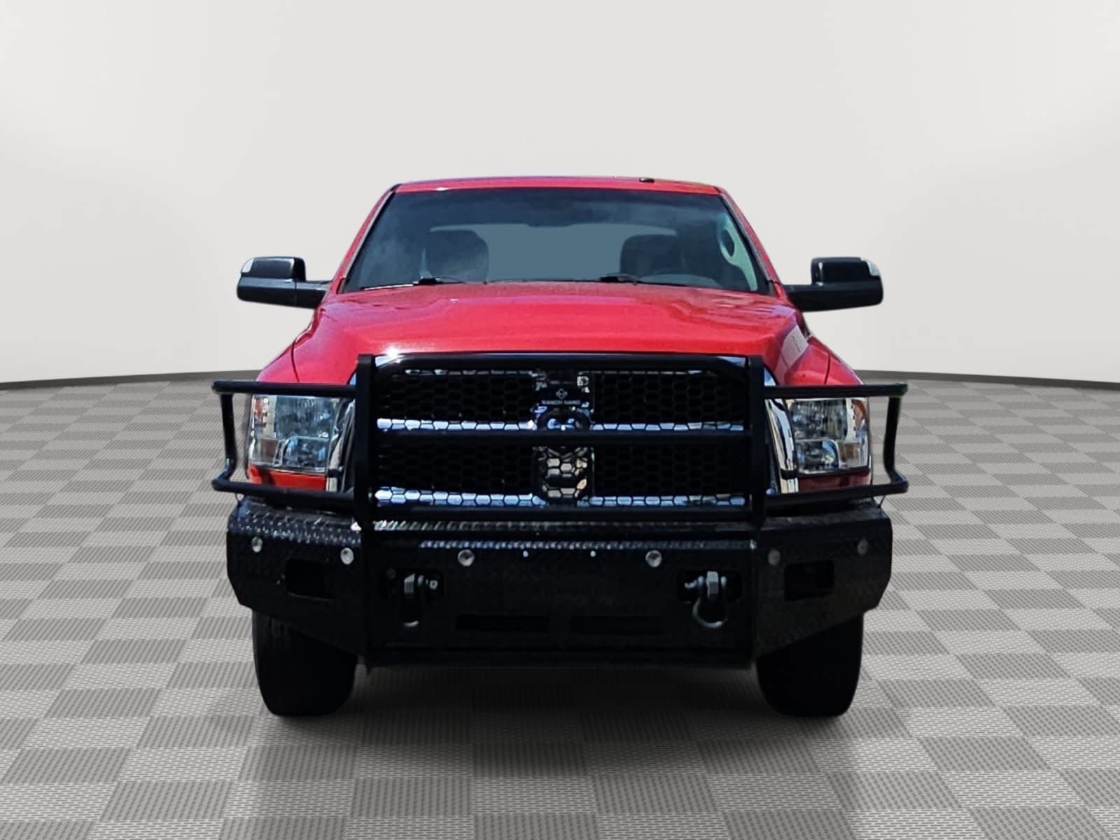 Used 2018 RAM 2500 Tradesman w/ Chrome Appearance Group AWD/4WD image 3