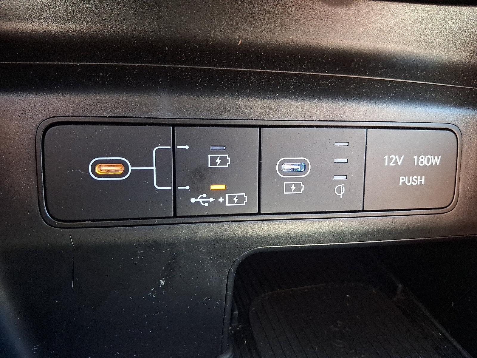 Used 2025 Hyundai Tucson SEL AWD/4WD image 24