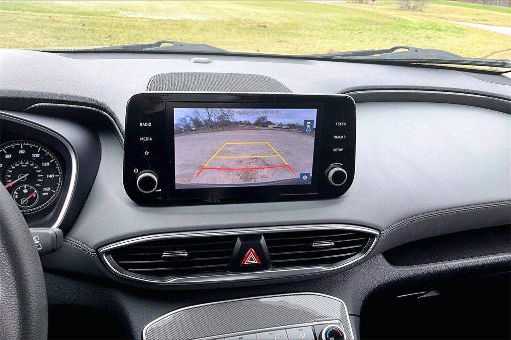 Used 2023 Hyundai Santa Fe SE image 23