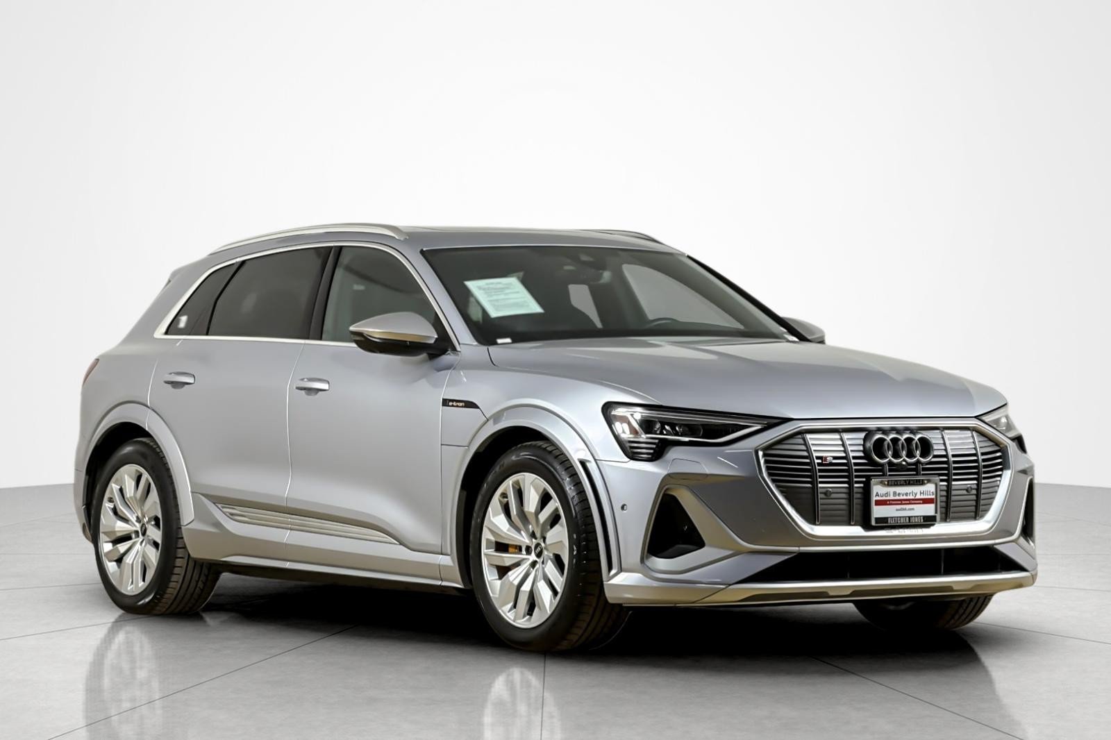 Used 2022 Audi e-tron S Premium Plus AWD/4WD image 7
