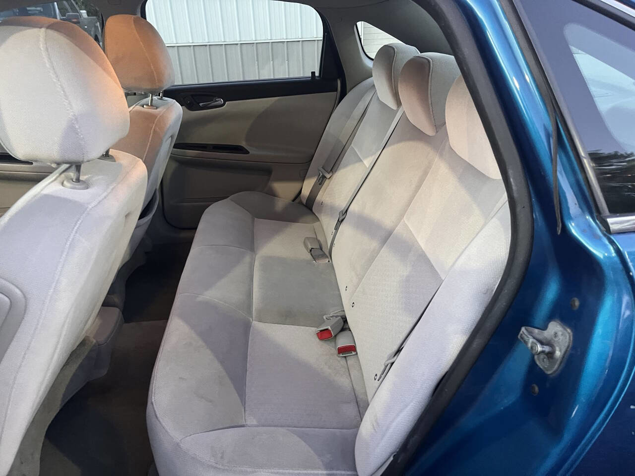Used 2010 Chevrolet Impala LT image 12