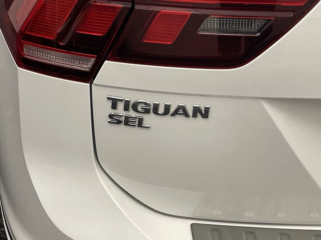 Used 2019 Volkswagen Tiguan SEL Premium R-Line AWD/4WD image 26