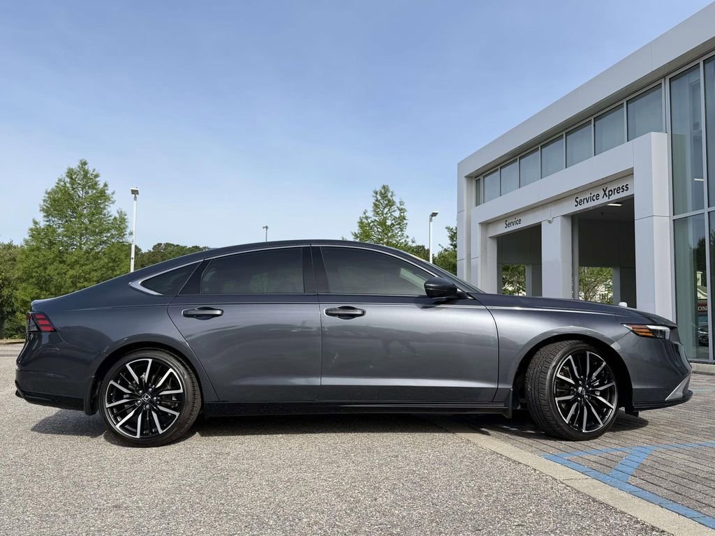 Used 2024 Honda Accord Touring image 28
