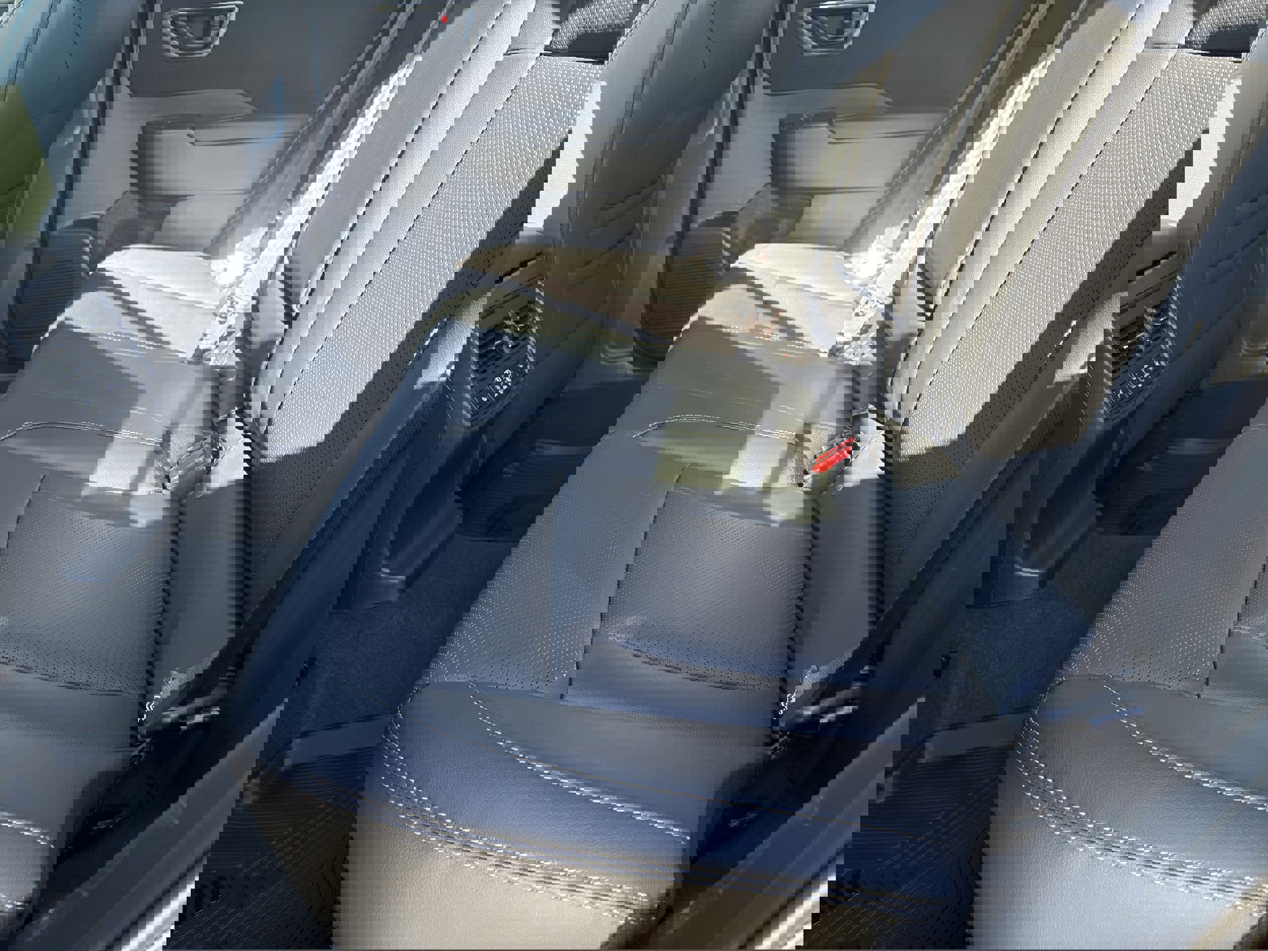 New 2026 Subaru Outback Limited w/ Premium/Limited Package image 34