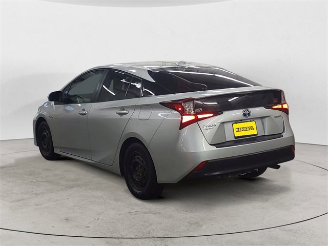 Used 2021 Toyota Prius LE image 3
