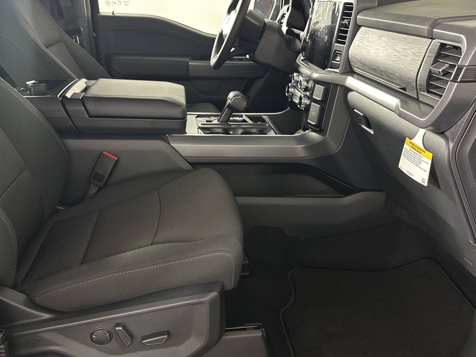 Used 2026 Ford F150 XLT w/ Equipment Group 302A MID AWD/4WD image 16