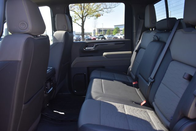 New 2026 Chevrolet Silverado 2500 ZR2 image 21