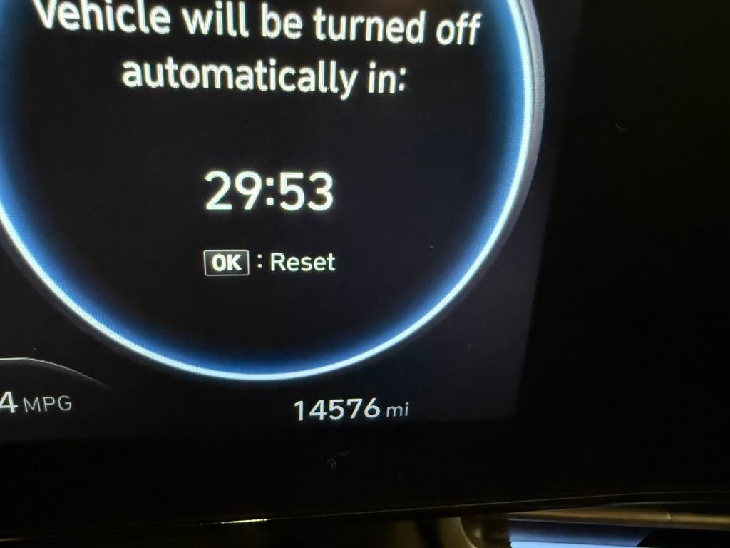 Certified 2023 Hyundai Elantra Limited w/ Cargo Package FWD image 41