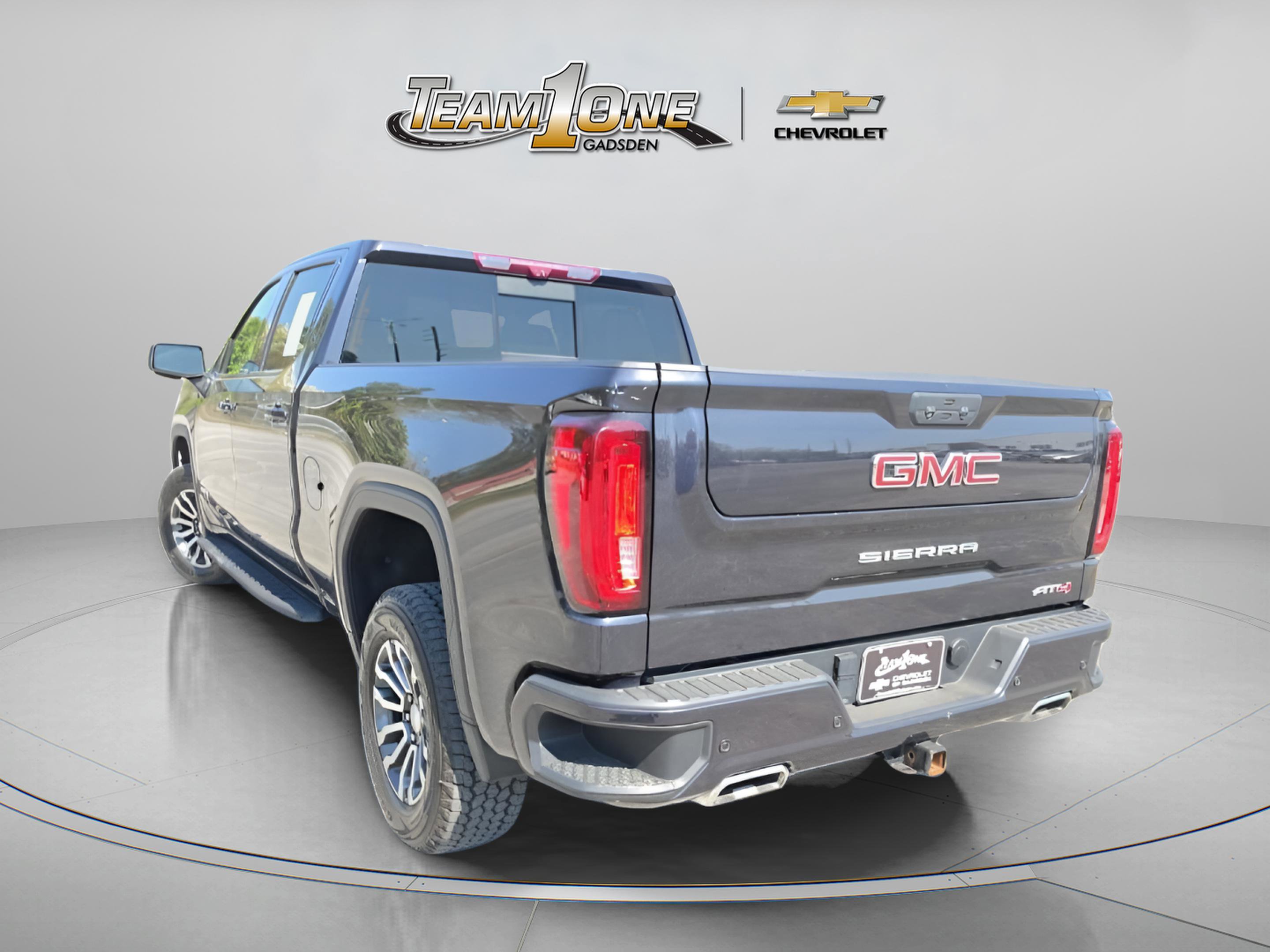 Used 2023 GMC Sierra 1500 AT4 w/ AT4 Premium Package image 6