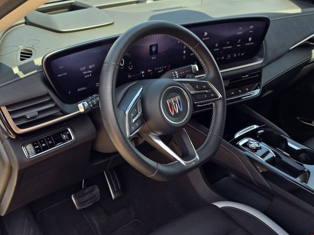 Used 2025 Buick Envision Sport Touring AWD/4WD image 31