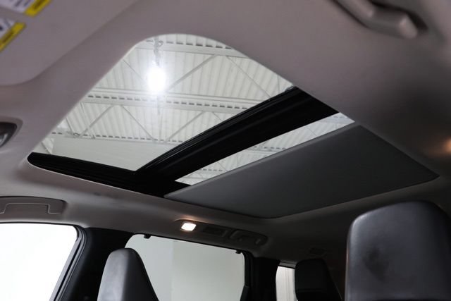 Used 2023 INFINITI QX60 Sensory AWD/4WD image 28