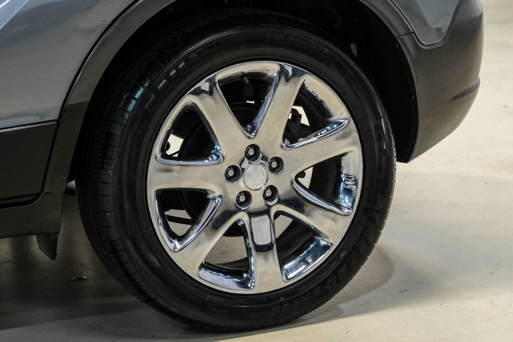Used 2013 Buick Encore Premium FWD image 49