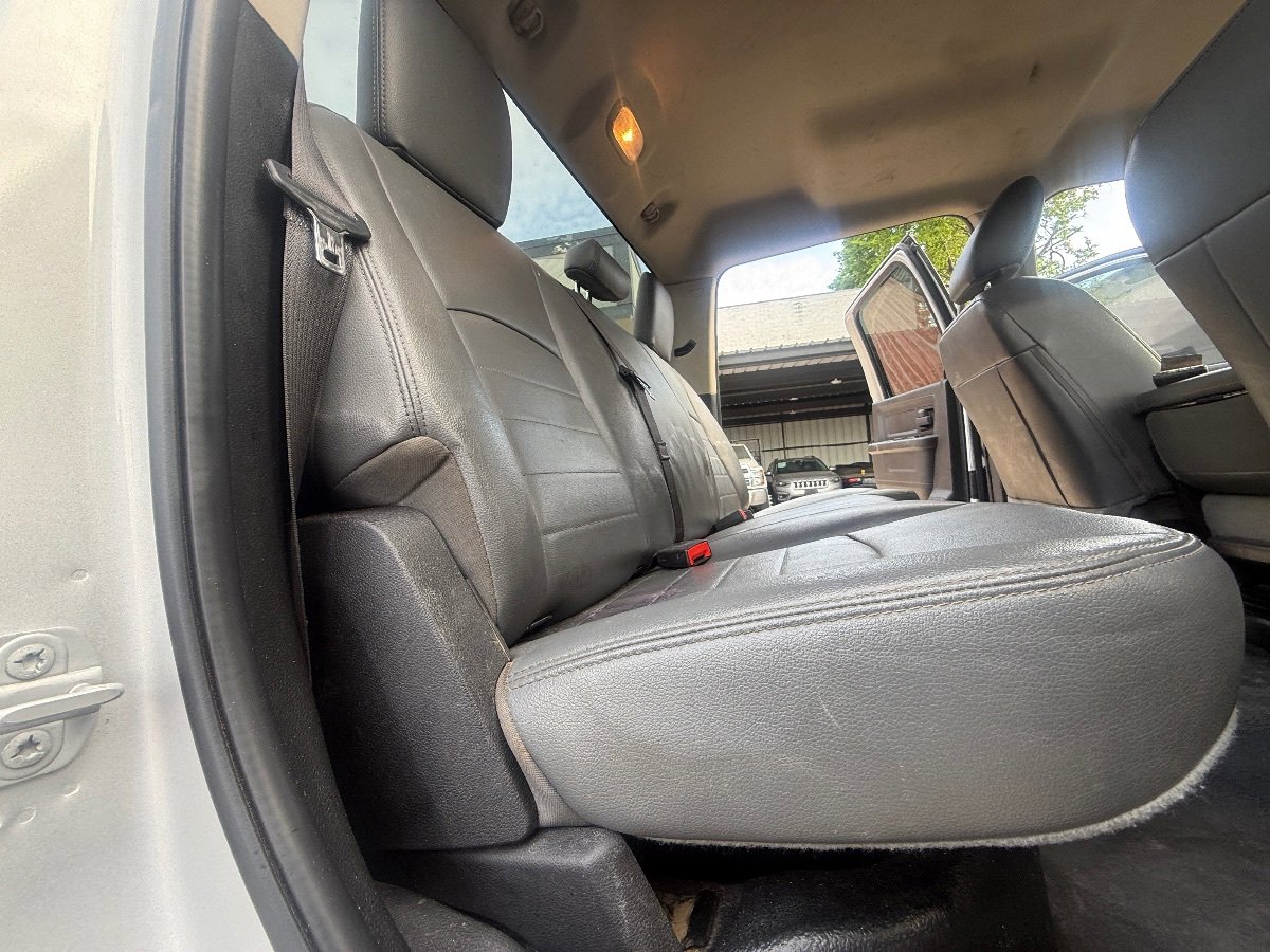 Used 2018 RAM 3500 Tradesman w/ Chrome Appearance Group AWD/4WD image 18