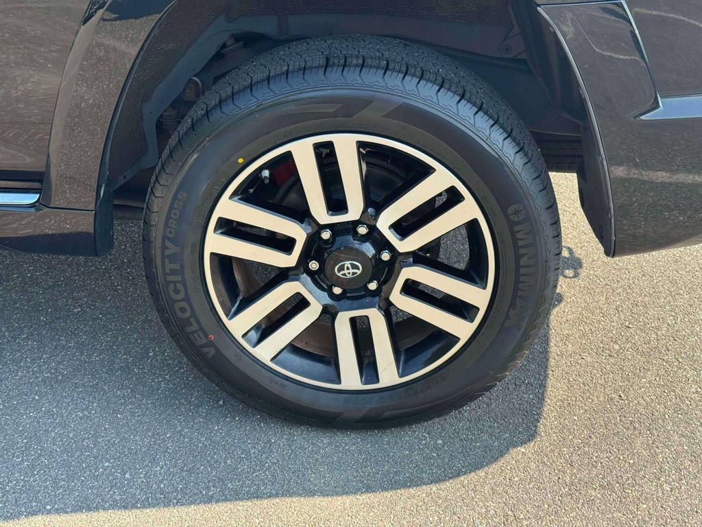 Used 2015 Toyota 4Runner Limited AWD/4WD image 11