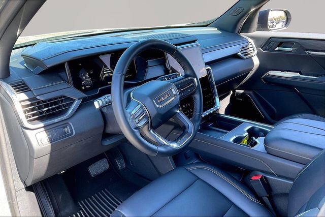 Used 2024 GMC Acadia Elevation w/ Luxury Package image 12