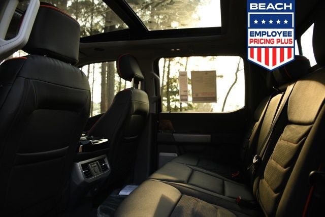 New 2026 Ford F250 Lariat w/ Black Appearance Package AWD/4WD image 21
