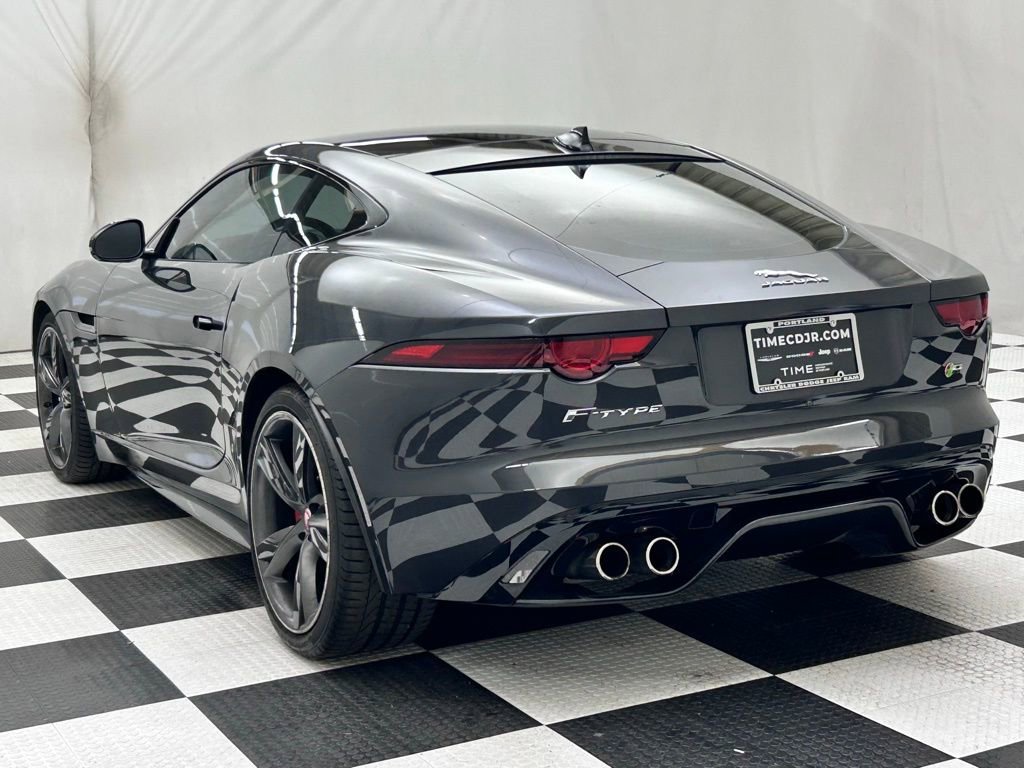Used 2018 Jaguar F-TYPE R AWD/4WD image 5