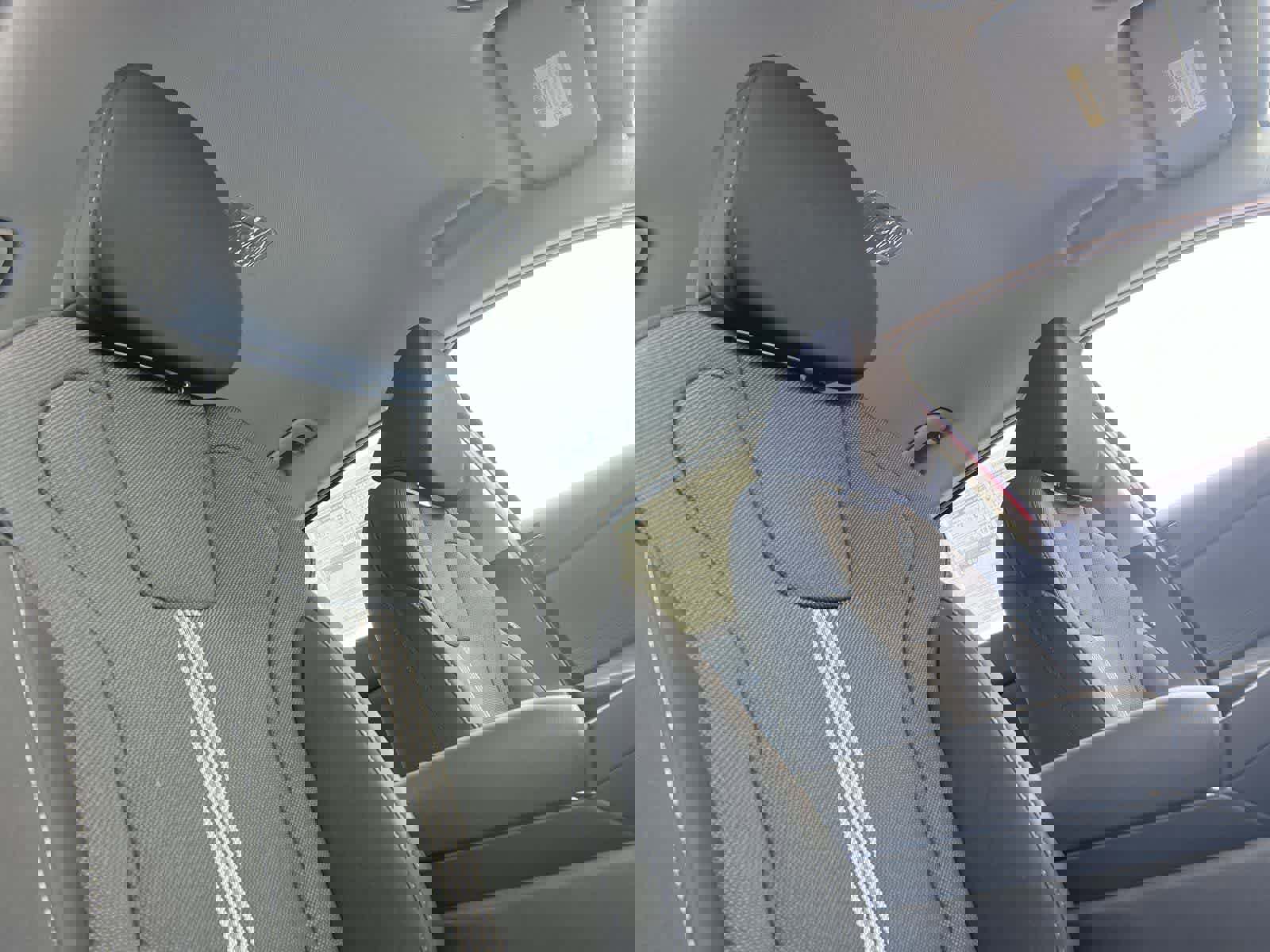 New 2026 Hyundai Elantra SE w/ Cargo Package image 17