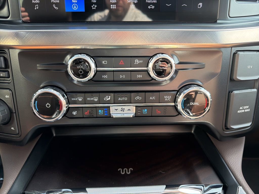 New 2026 Ford F250 King Ranch w/ Chrome Package image 32