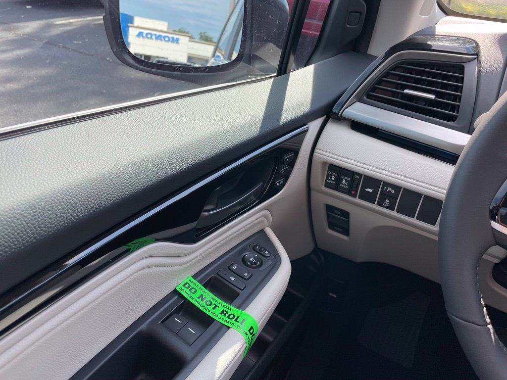 New 2027 Honda Odyssey Touring image 22
