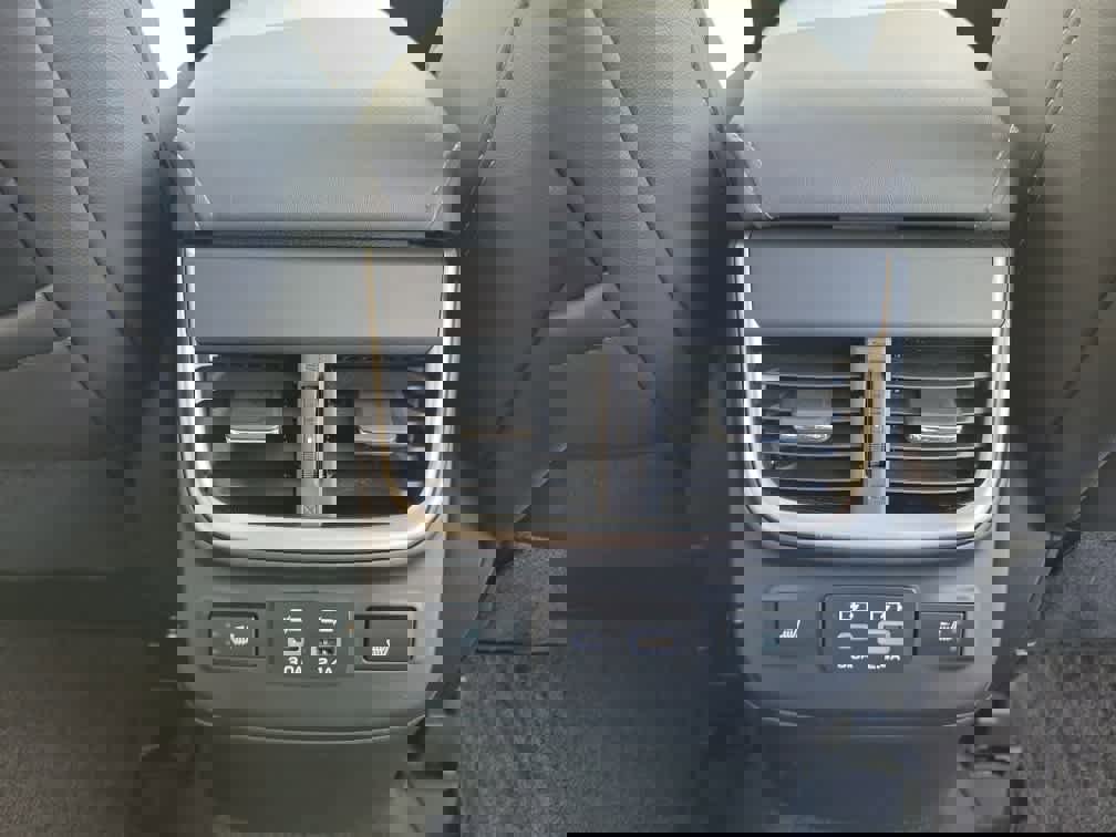 Certified 2023 Subaru Outback Limited image 34