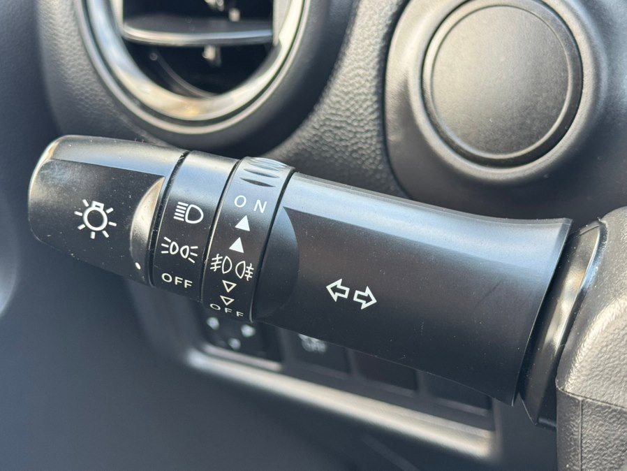 Used 2024 Mitsubishi Mirage ES FWD image 17