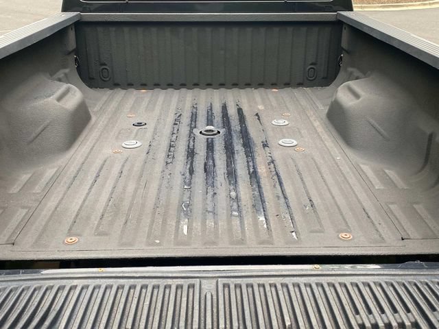 Used 2015 Ford F250 Lariat w/ Lariat Interior Package AWD/4WD image 30