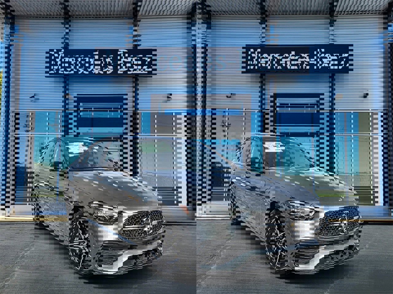 New 2025 Mercedes-Benz C 300 4MATIC Sedan image 1