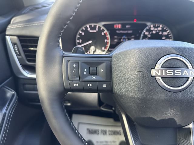 New 2026 Nissan Rogue SV FWD image 17