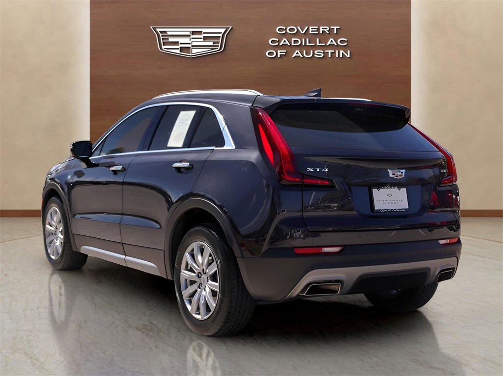 Certified 2022 Cadillac XT4 Premium Luxury w/ Technology Package image 3