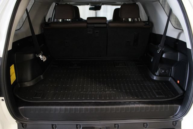 Used 2022 Toyota 4Runner Limited AWD/4WD image 36