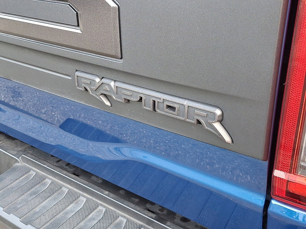 Used 2022 Ford F150 Raptor AWD/4WD image 24
