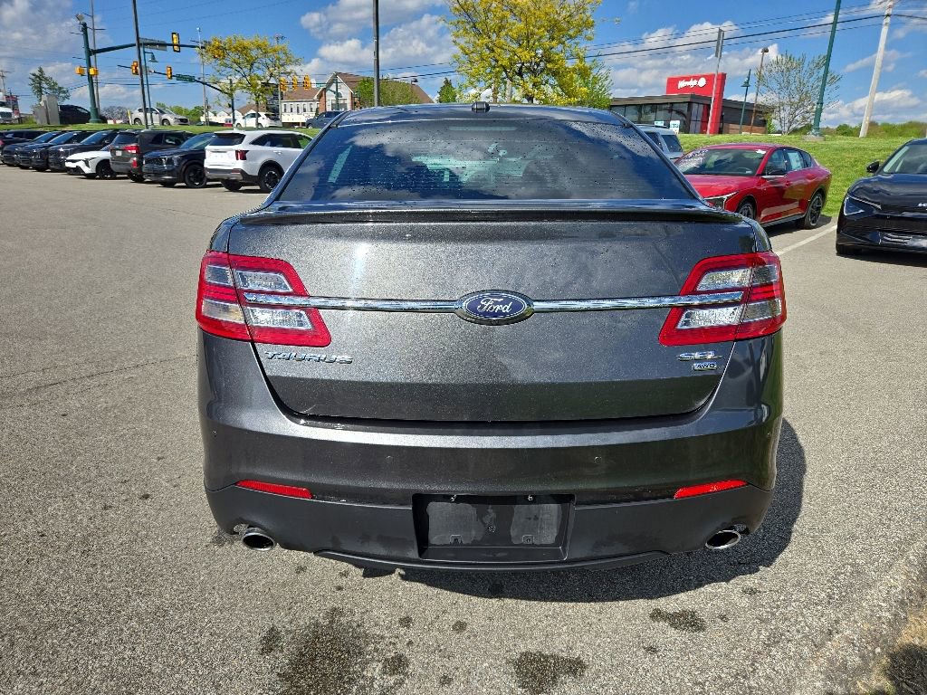 Used 2016 Ford Taurus SEL w/ Equipment Group 201A AWD/4WD image 4