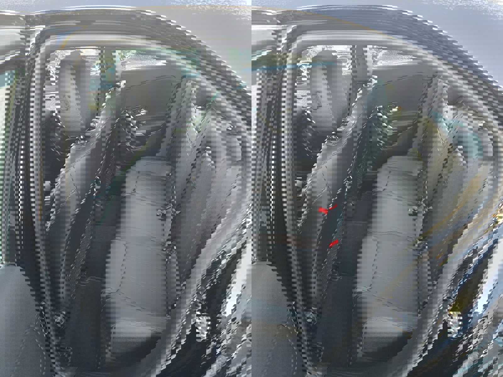 Used 2022 Mercedes-Benz A 220 4MATIC image 16