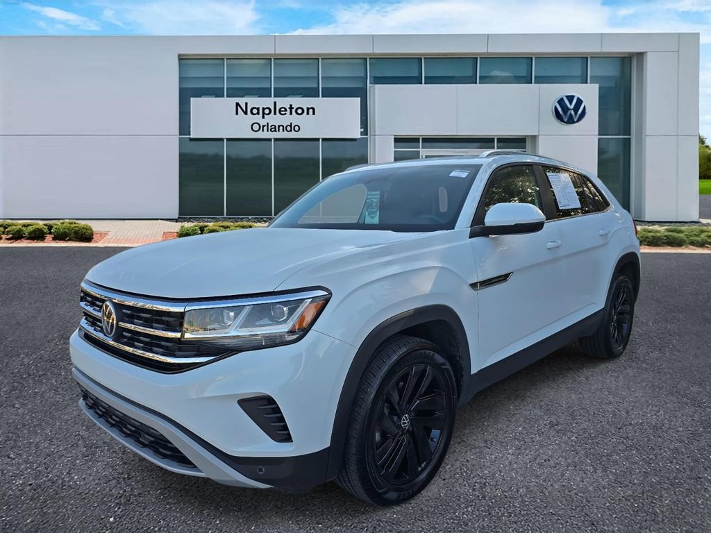 Used 2023 Volkswagen Atlas Cross Sport SE w/ Panoramic Sunroof Package image 1