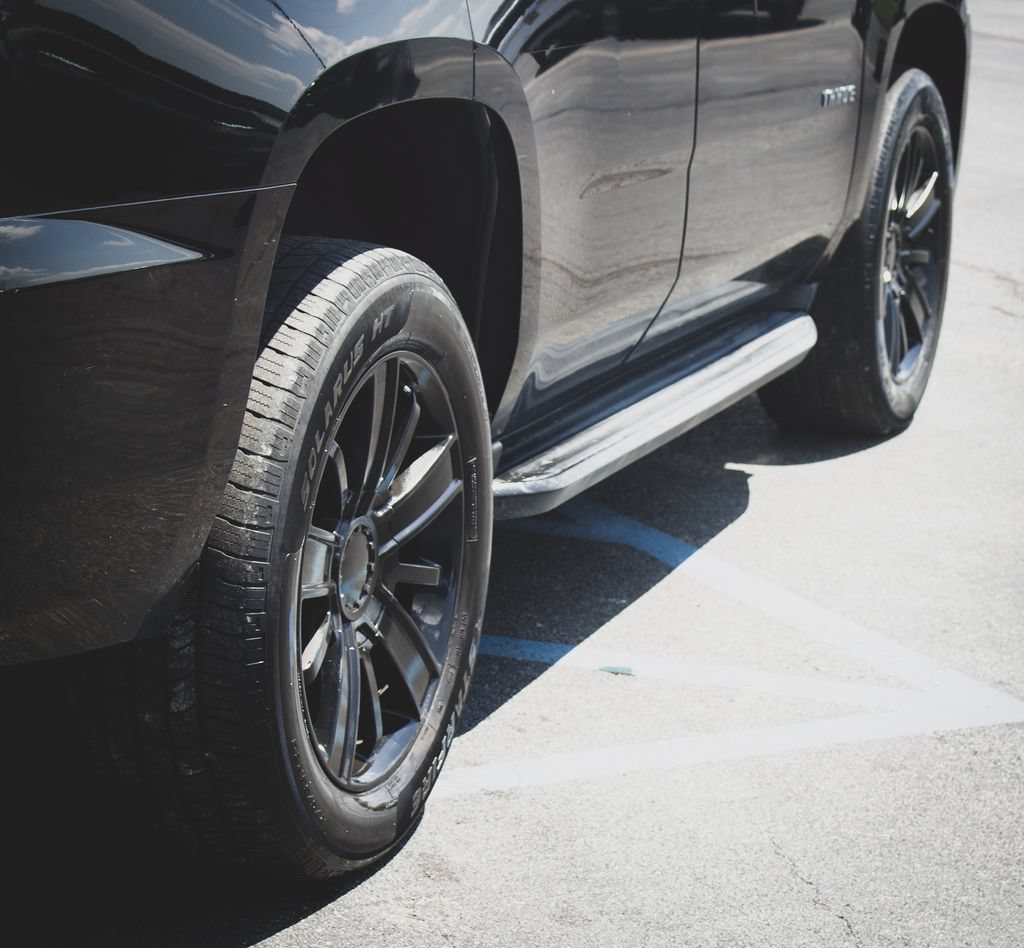 Used 2015 Chevrolet Tahoe LT AWD/4WD image 12
