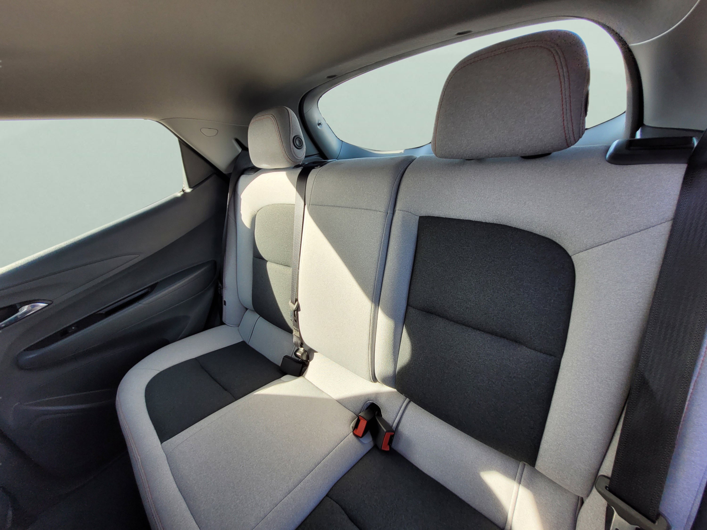 Used 2020 Chevrolet Bolt LT image 23