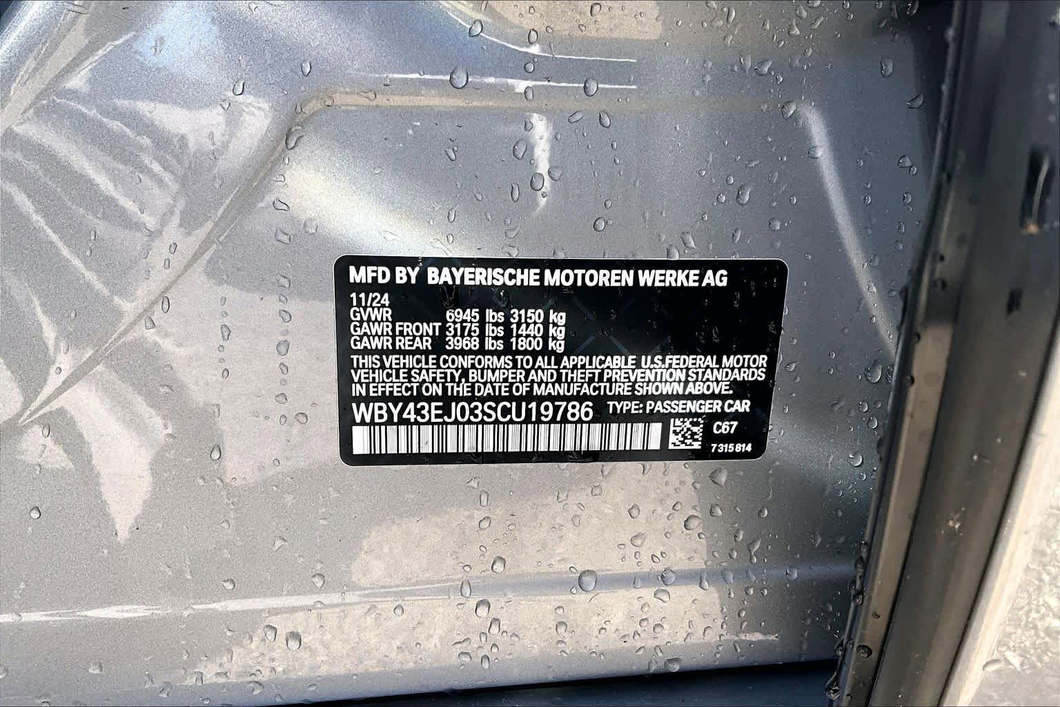 Used 2025 BMW i7 eDrive50 image 35