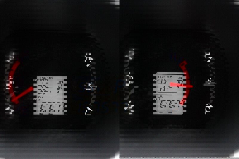 Used 2010 Toyota Matrix S image 7