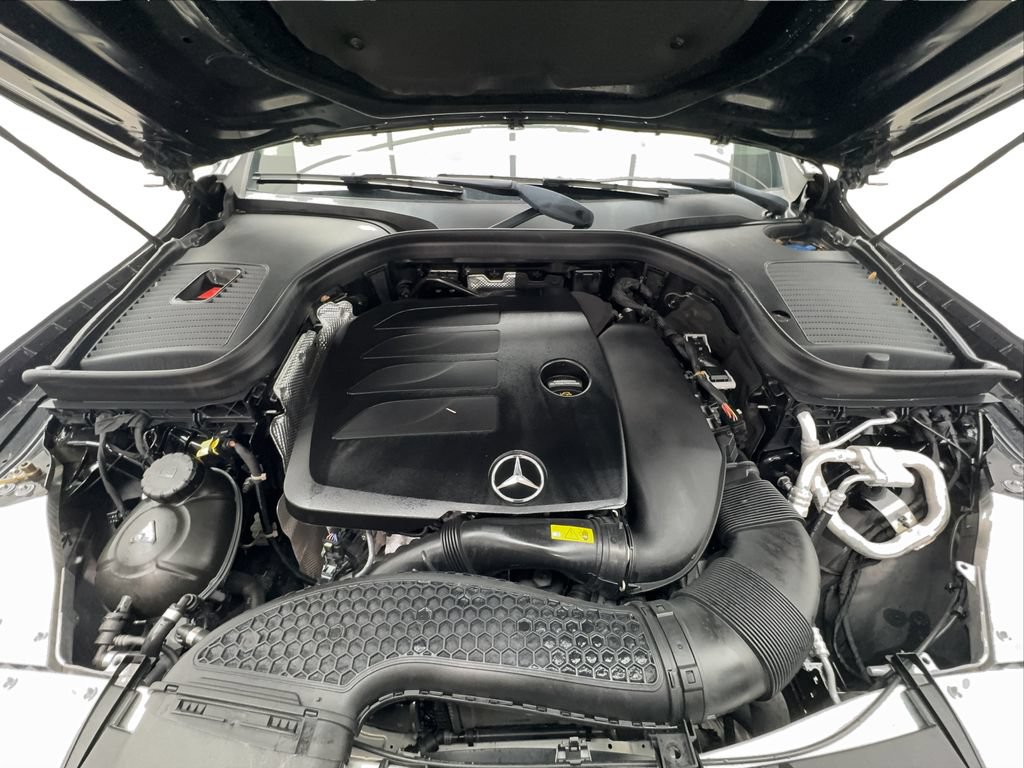 Used 2022 Mercedes-Benz GLC 300 image 18