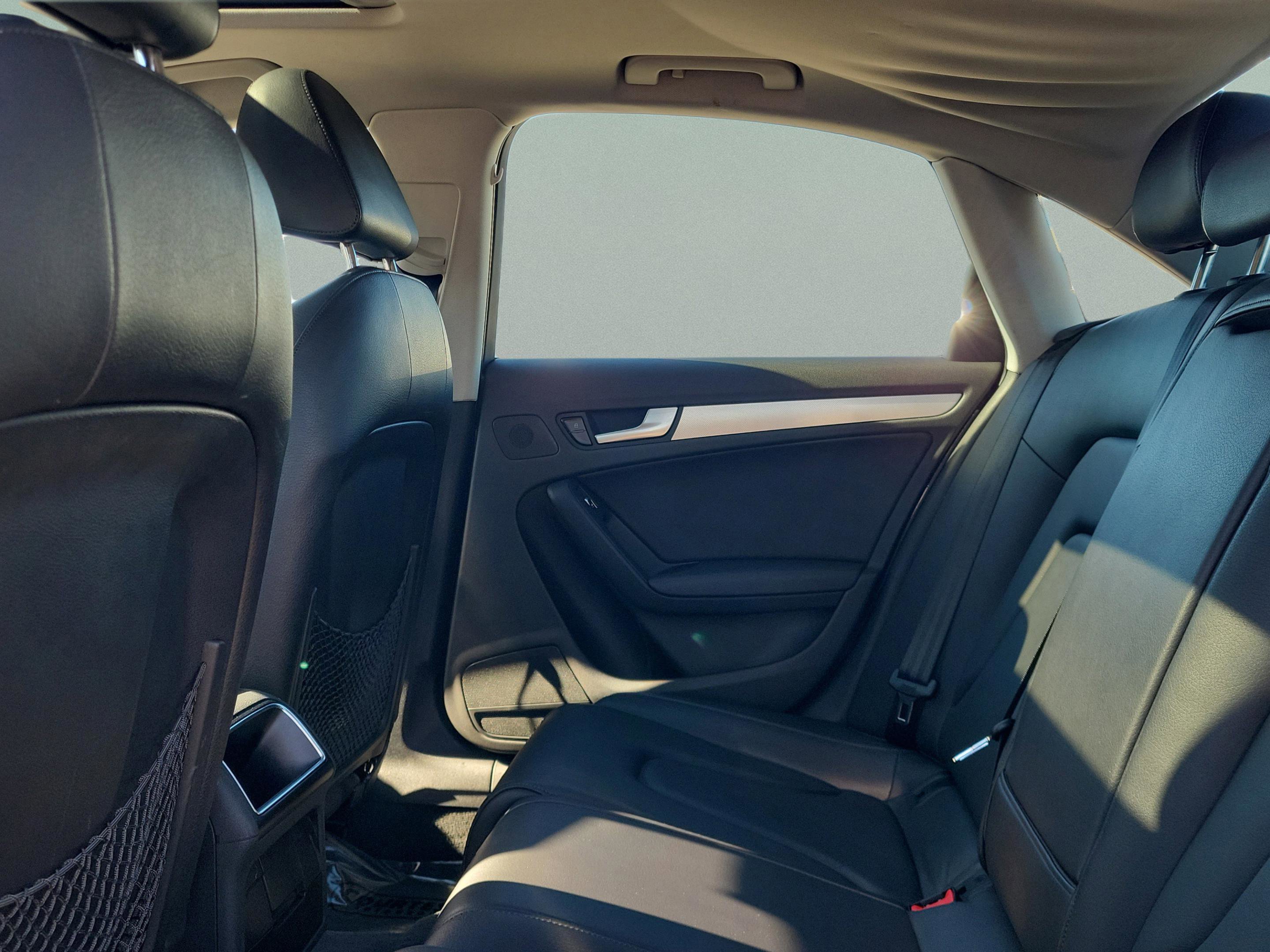 Used 2013 Audi A4 2.0T Premium w/ Convenience Pkg image 6