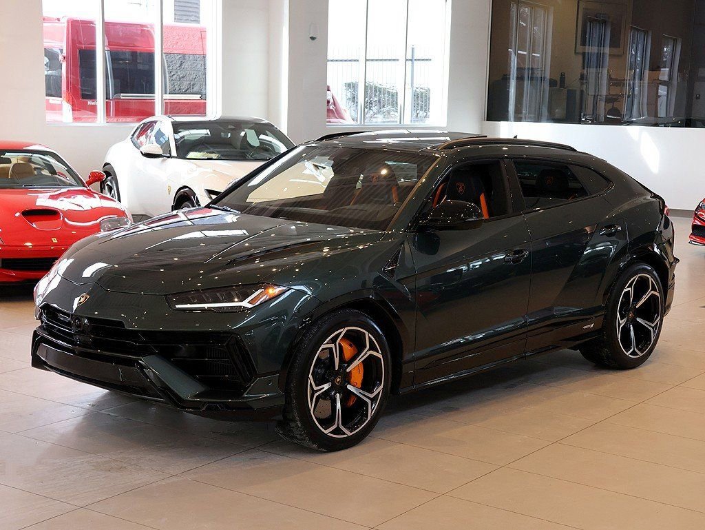 Used 2023 Lamborghini Urus S image 19