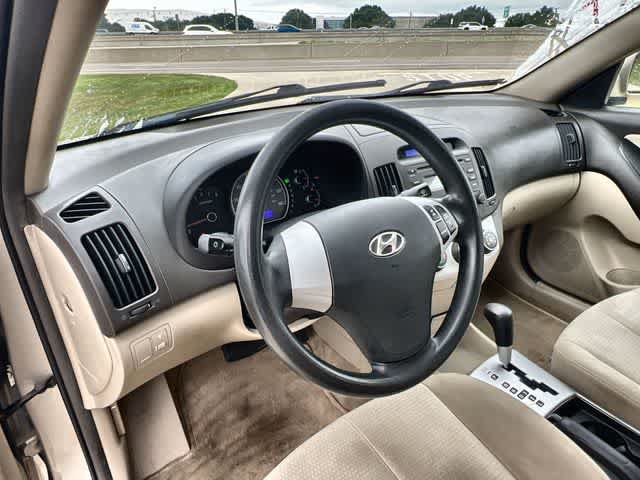 Used 2008 Hyundai Elantra Sedan FWD image 15