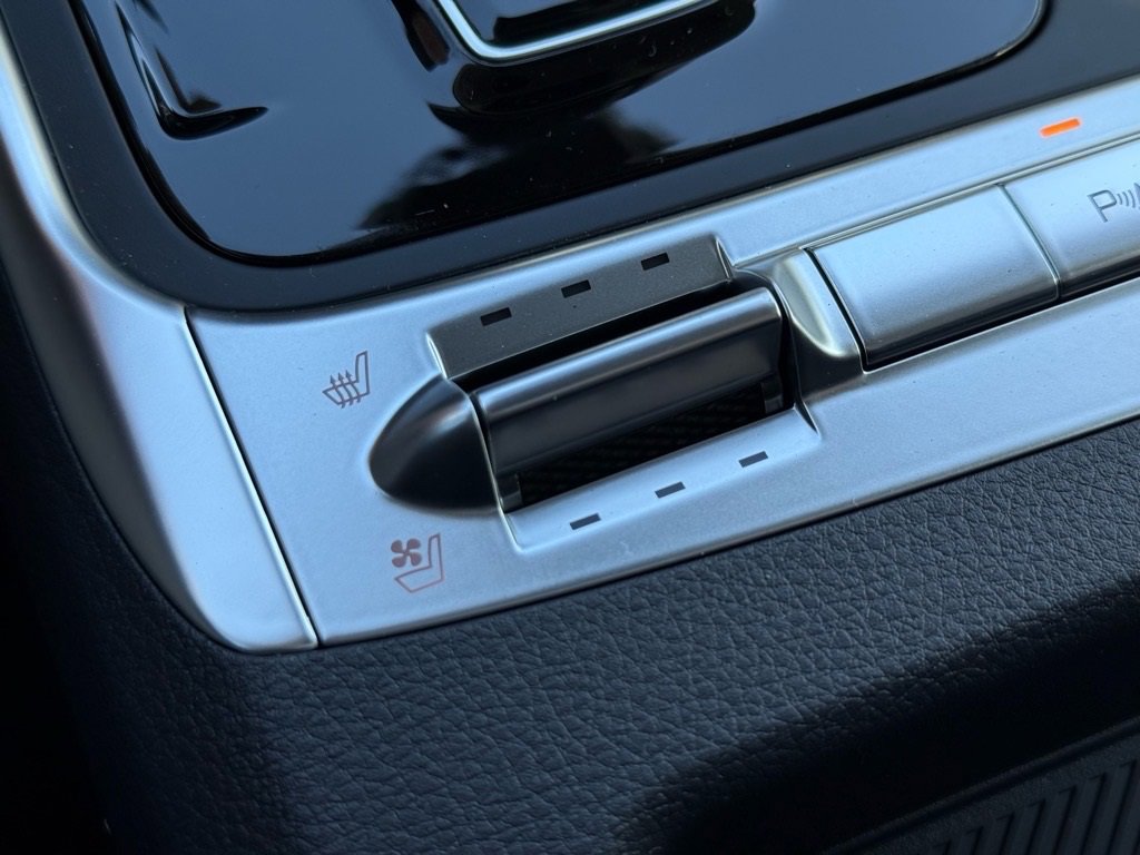 New 2026 Kia Carnival SX image 16