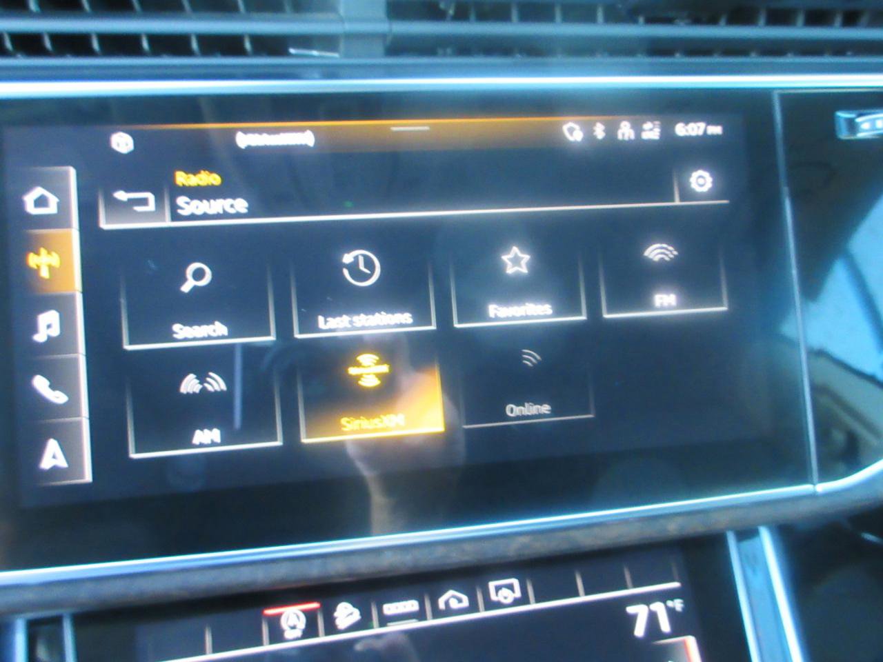 Used 2023 Audi Q8 Premium w/ Convenience Package image 60