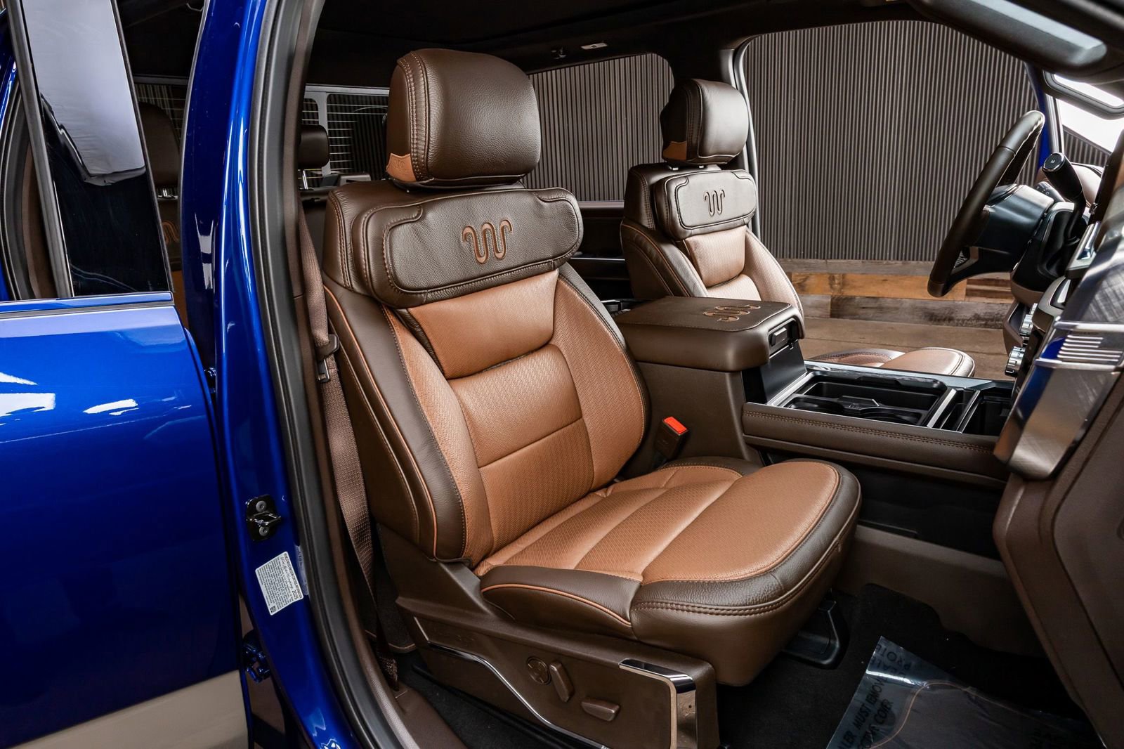 Used 2026 Ford F350 King Ranch w/ FX4 Off-Road Package AWD/4WD image 28