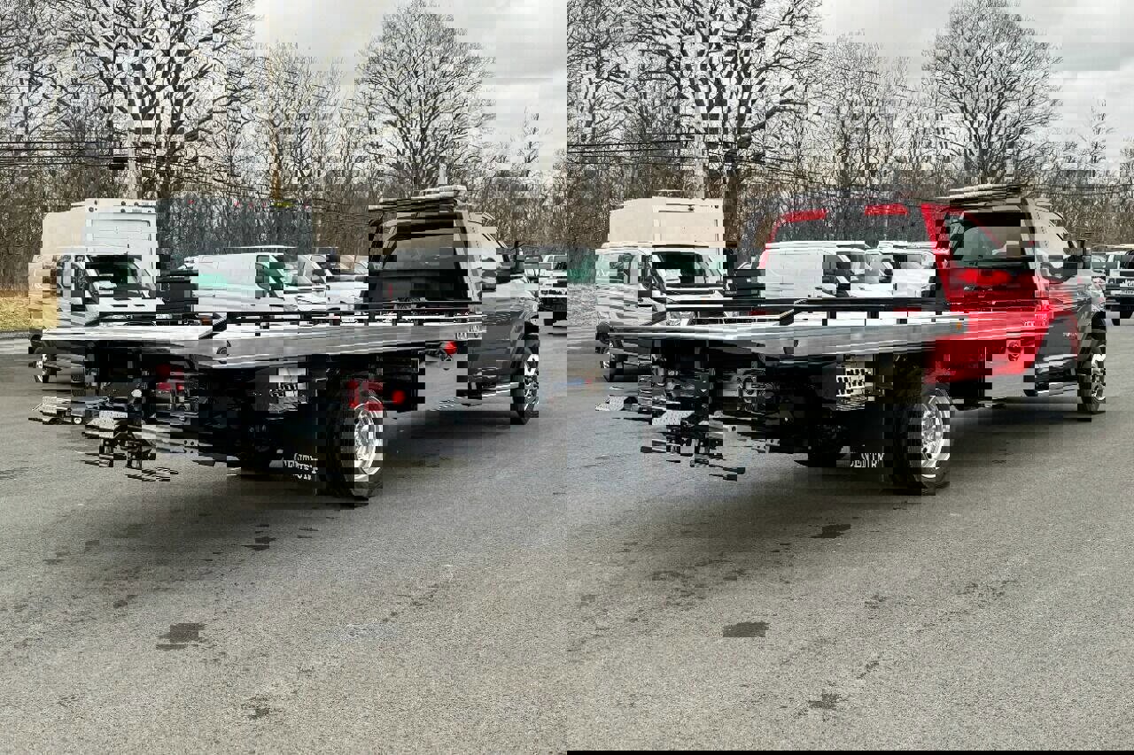 Used 2024 RAM 5500 SLT w/ Quick Order Package 2YG SLT image 3